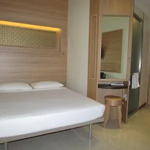 로버트슨 키 3* 싱가포르