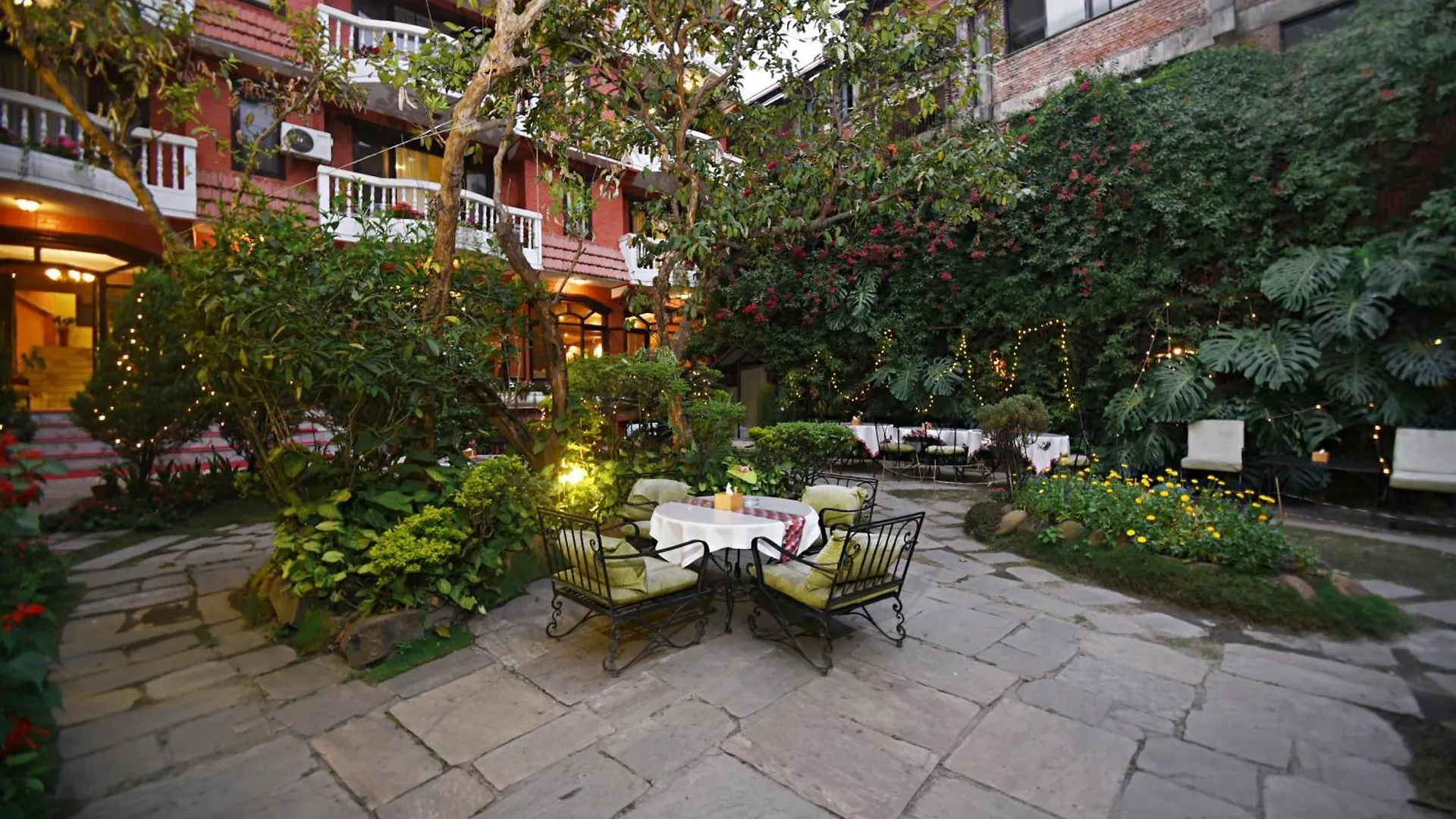 Nirvana Boutique Hotel Kathmandu 4*,